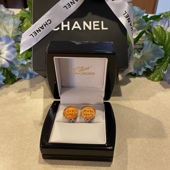 Rare CHANEL interlocking CC glitter resin earrings - Picture 5 of 7